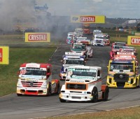 Régis Boessio busca o título da F-Truck 2013